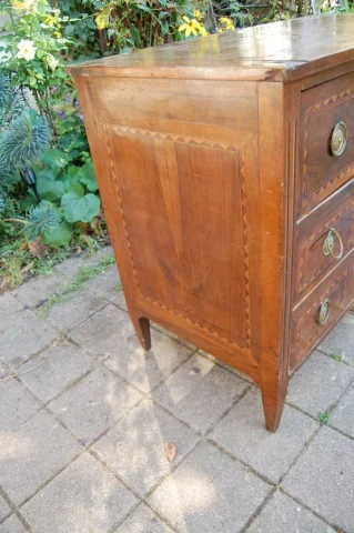 Louis XVI notenhout secretaire-ladekast, 18e eeuw — Uitstekende staat