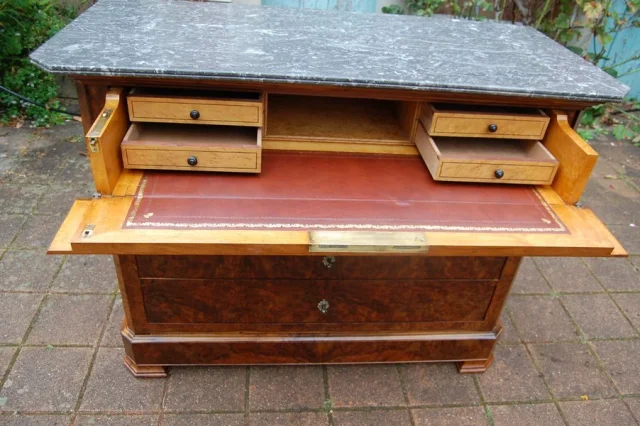 Louis-Philippe walnut secretaire chest of drawers, 19th century — Excellent condition
