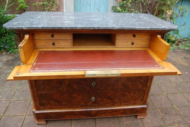 Louis-Philippe walnut secretaire chest of drawers, 19th century — Excellent condition