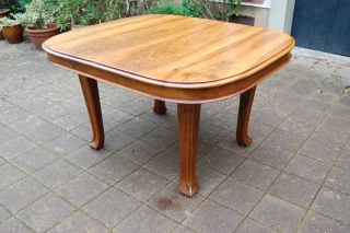 Art Nouveau tafel in noten, circa 1900