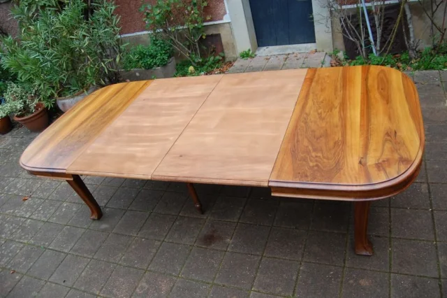 Art Nouveau tafel in noten, circa 1900 — Uitstekende staat
