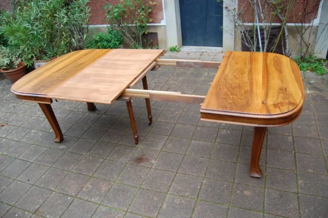 Art Nouveau tafel in noten, circa 1900 — Uitstekende staat
