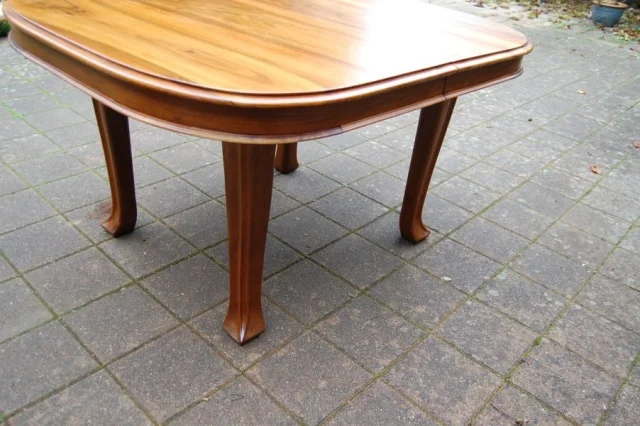 Art Nouveau tafel in noten, circa 1900 — Uitstekende staat