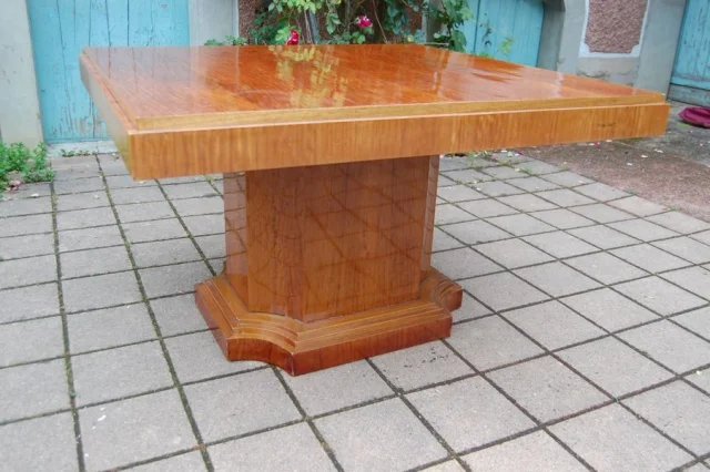 Art Deco moire mahogany table, 1930s — Excellent condition