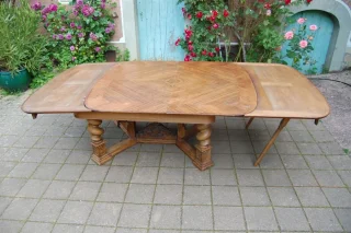 Mesa Napoléon III en nogal, 16 a 18 cubiertos, siglo XIX