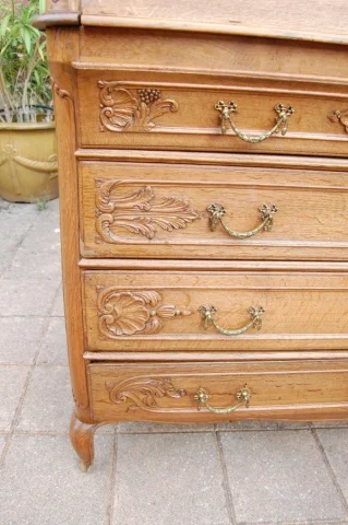 Louis-XV-Zylinderbureau aus Eiche, spätes 18. Jahrhundert — Ausgezeichneter Zustand