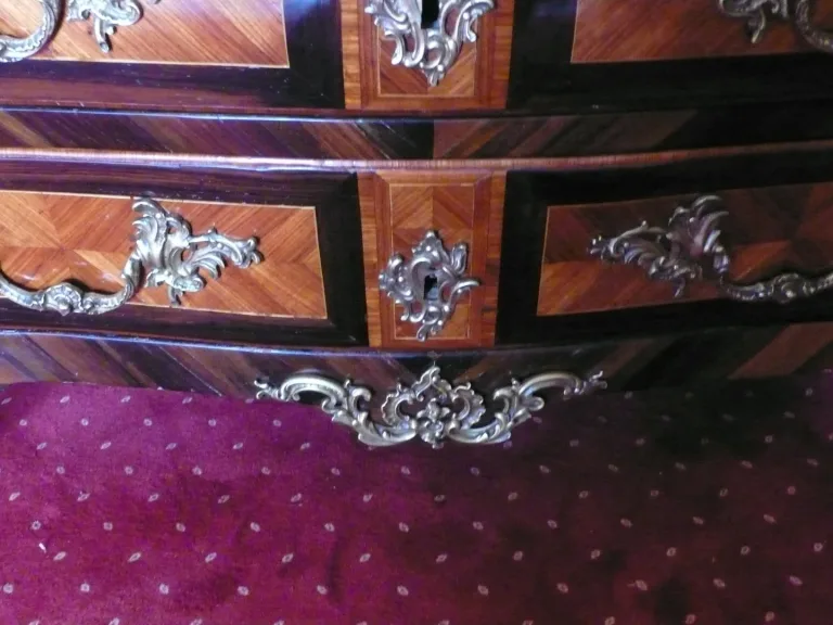 CASSA DEI CASSETTI DEL PERIODO DI LOUIS XV