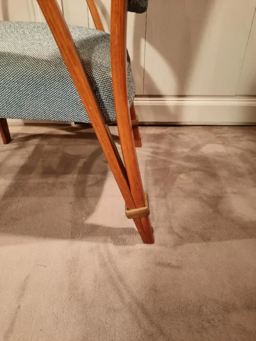 Fauteuils et chaises vintage Bow Wood en frêne, par Wilhem Von Bode Circa 1950.