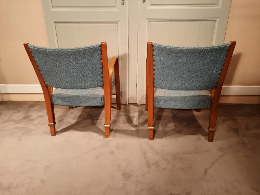 Fauteuils et chaises vintage Bow Wood en frêne, par Wilhem Von Bode Circa 1950.