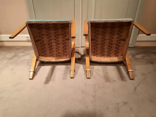Fauteuils et chaises vintage Bow Wood en frêne, par Wilhem Von Bode Circa 1950.