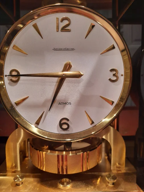 Pendule Atmos, modèle Marina de Jaeger-LeCoultre.
