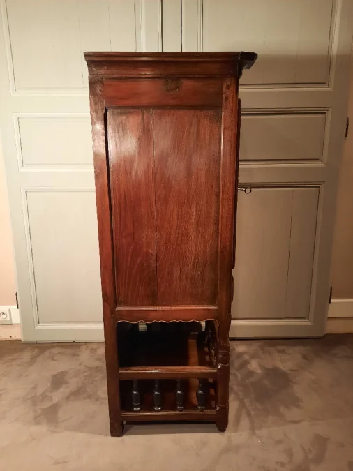 FOOD SAFE with DRAINING RACK