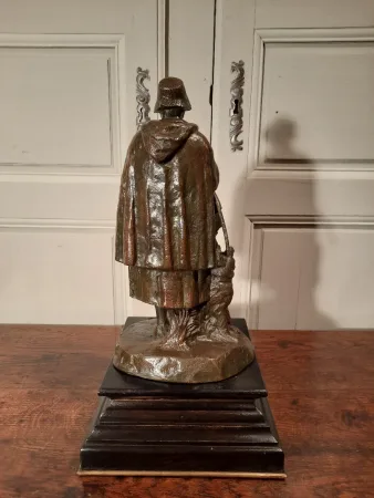 Bronze représentant une bergère et son chien, signé ABBAL.