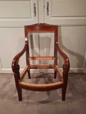 SILLÓN DEL PERIODO DEL IMPERIO FRANCÉS