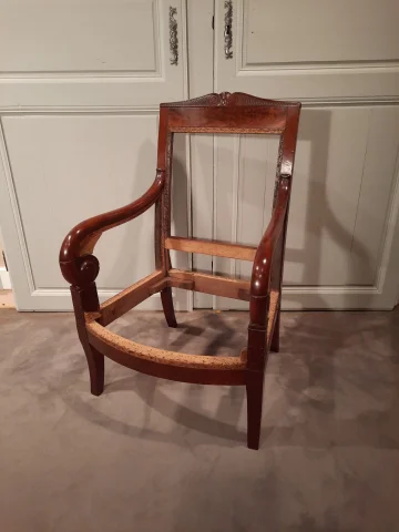 SILLÓN DEL PERIODO DEL IMPERIO FRANCÉS