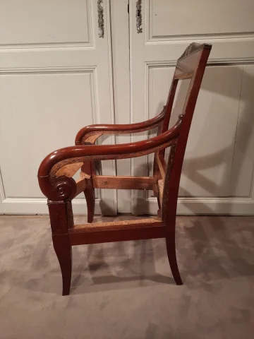 SILLÓN DEL PERIODO DEL IMPERIO FRANCÉS