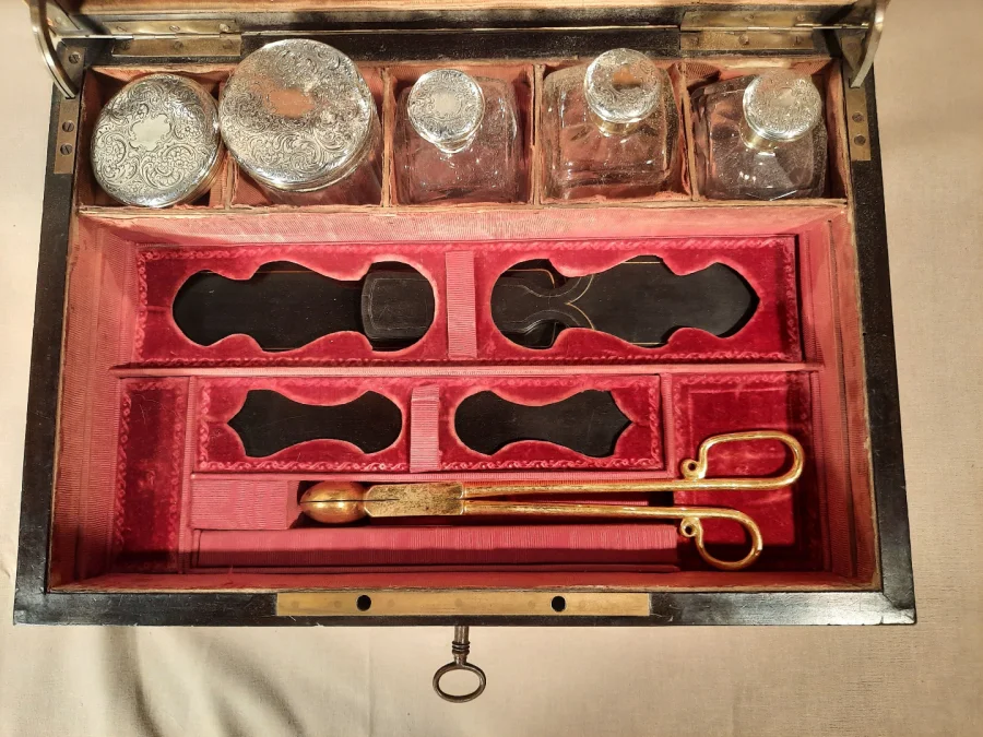 ナポレオン3世時代のトラベルボックス
