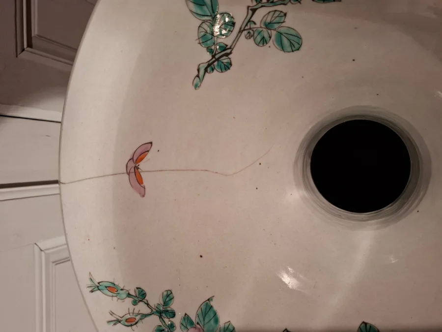 Vase Japonais en porcelaine de grandes dimensions d’époque fin du XIXème siècle.