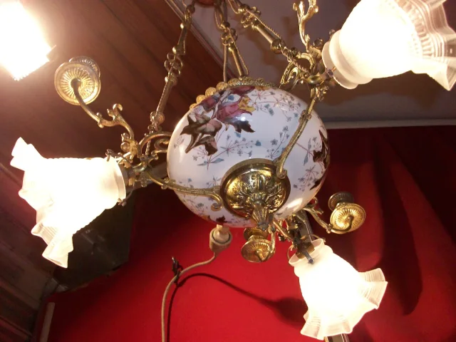 Lustre 19ème