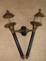 Paire de lanternes en appliques (Adnet?)