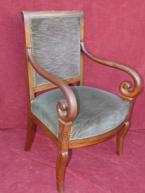 Fauteuil de bureau  Charles X (1824-1830) acajou