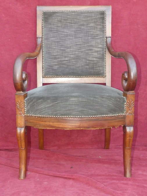 Fauteuil de bureau  Charles X (1824-1830) acajou