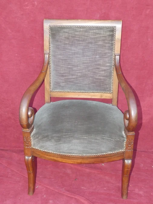 Fauteuil de bureau  Charles X (1824-1830) acajou