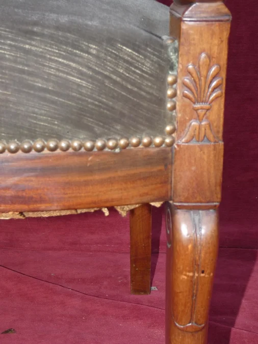 Fauteuil de bureau  Charles X (1824-1830) acajou