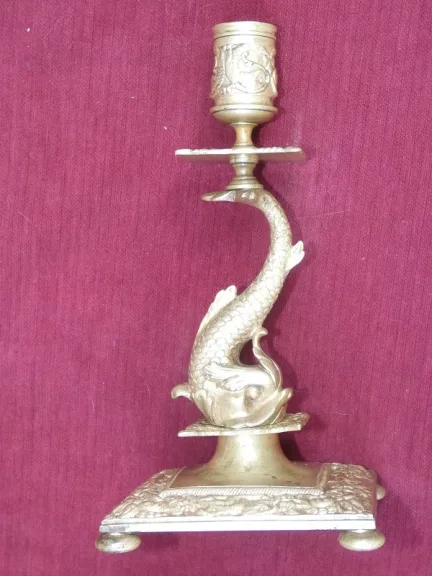 PAREJA DE VELAS DE ESTILO LOUIS XIV