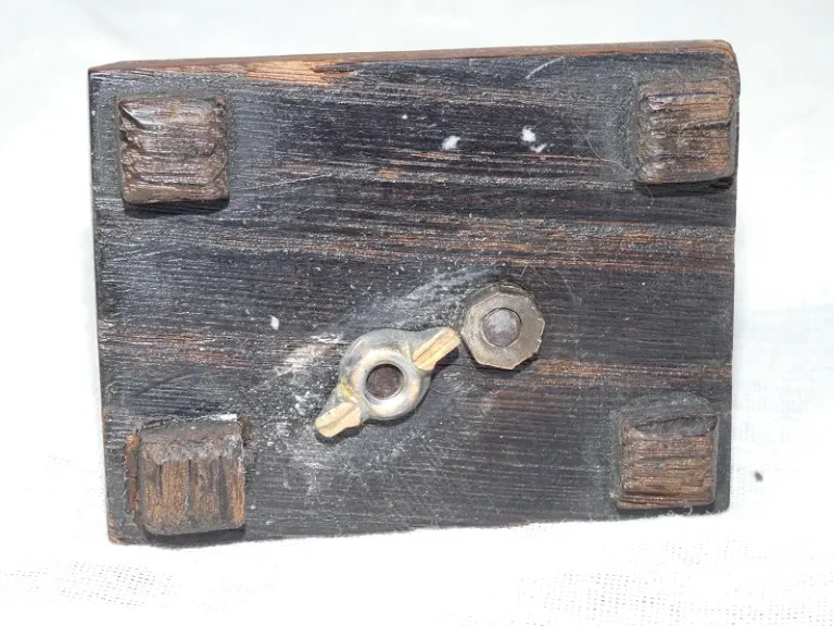 Paire de bronzes de Vienne argentés sur le thème de la chasse 19e siècle