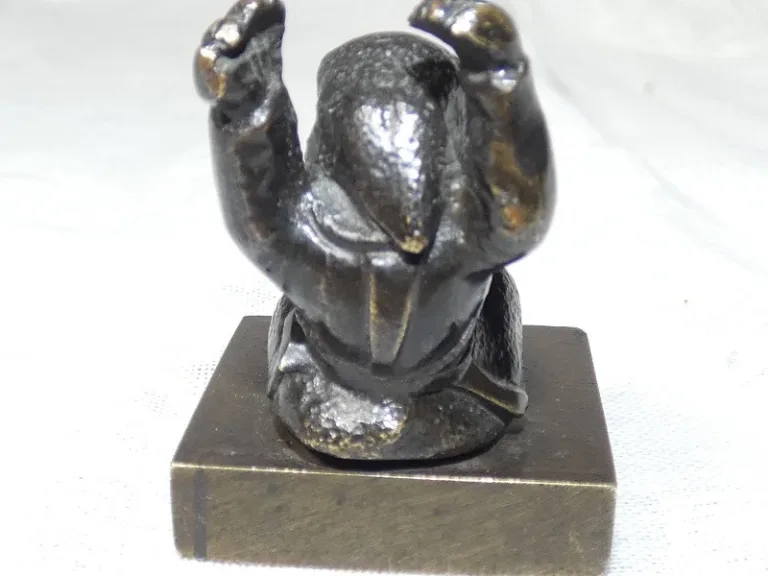 FIGURA VIENESE IN BRONZO