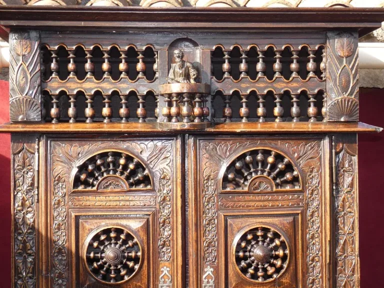 BRETON CUPBOARD