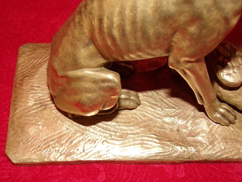 Sculpture  " lévrier et canard " bronze à patine dorée P.J.Mène 1810-1879 Paris