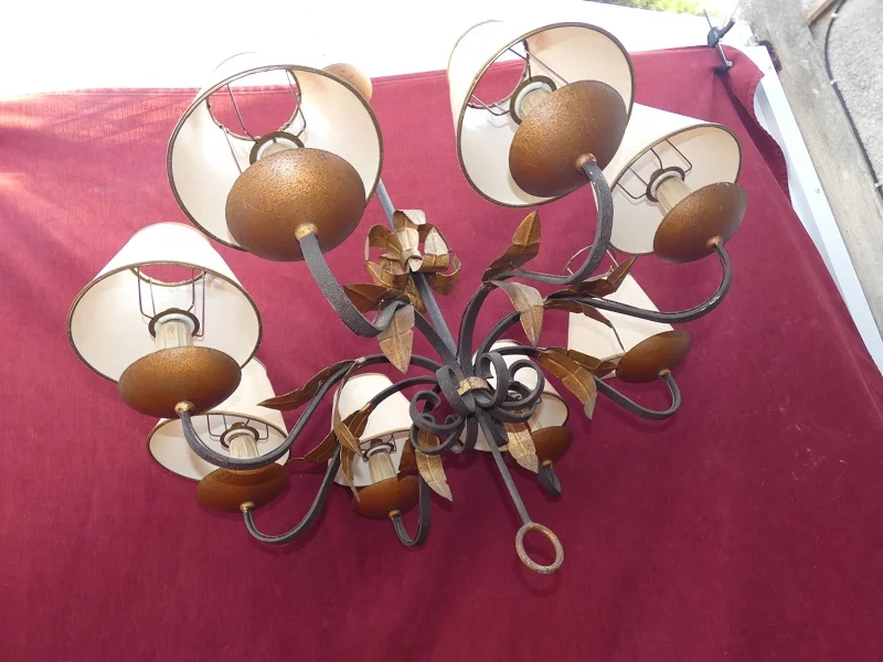 Grand Lustre genre Royère à 8 lumières fer et laiton doré années 30/40