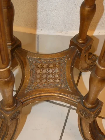 СТЕНД GILTWOOD