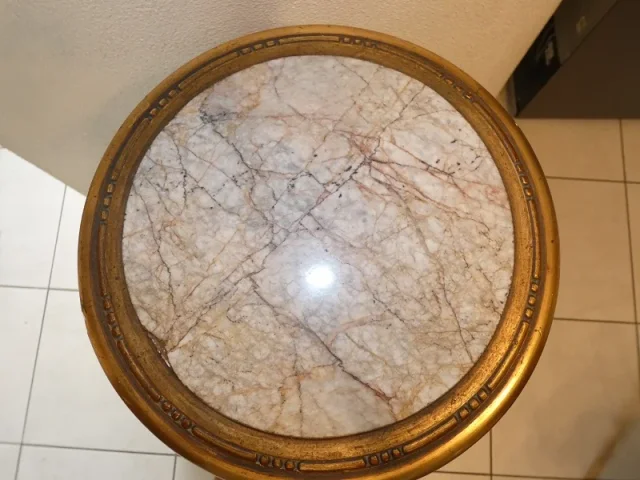 СТЕНД GILTWOOD