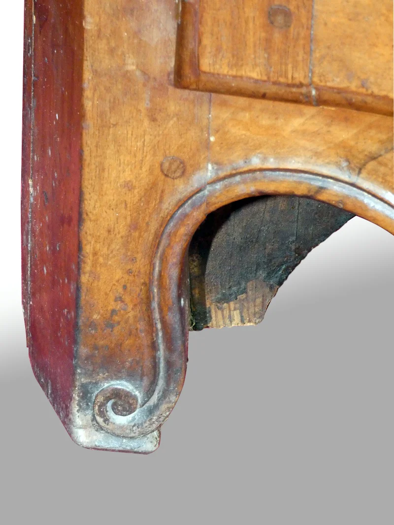 Paire d'encoignures Louis XV Provençales 18e