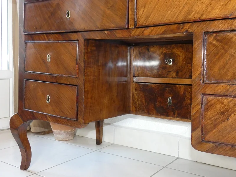 Bureau de changeur à caissons d' époque Régence vers 1720 , 18e siècle Touraine