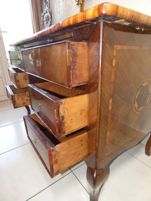 Bureau de changeur à caissons d' époque Régence vers 1720 , 18e siècle Touraine