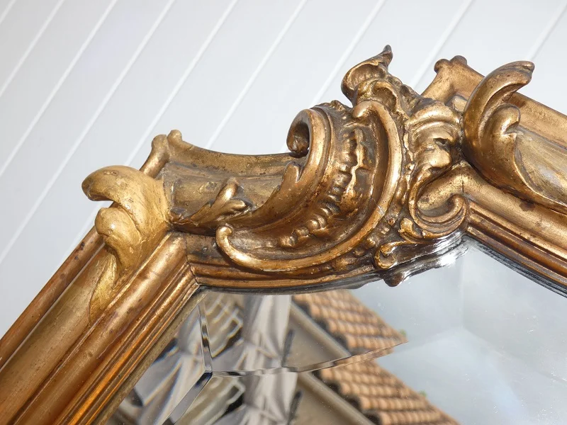 Miroir doré de style Louis XV rocaille époque Napoléon III vers 1875