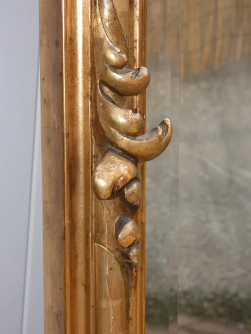 Miroir doré de style Louis XV rocaille époque Napoléon III vers 1875
