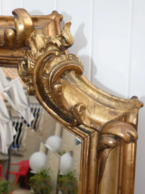 Miroir doré de style Louis XV rocaille époque Napoléon III vers 1875