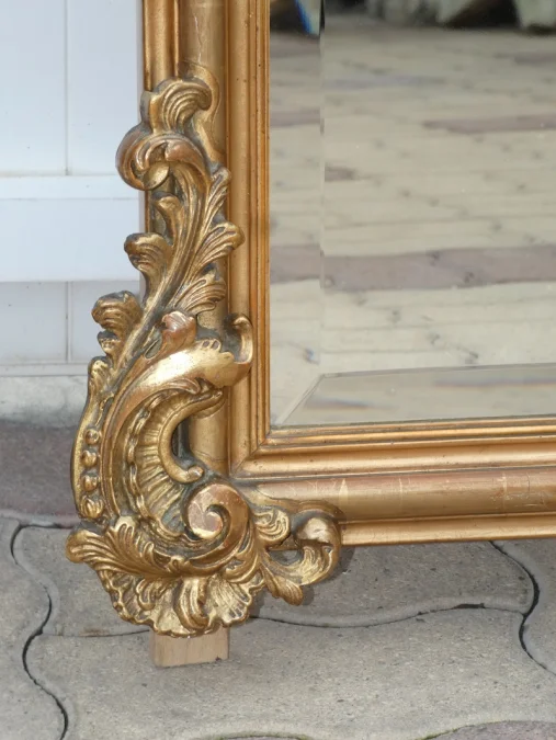 Miroir doré de style Louis XV rocaille époque Napoléon III vers 1875