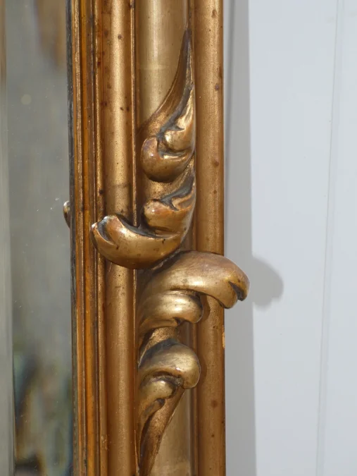 Miroir doré de style Louis XV rocaille époque Napoléon III vers 1875