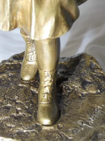 Bronze patine doré 1900 " la jeune fille à la capeline" par Aristide De Ranieri