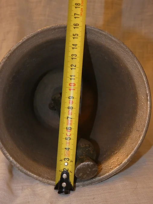 Ancienne cloche en bronze de propriété 19ème