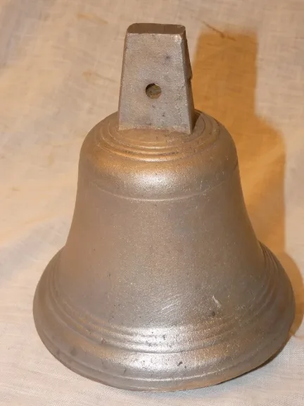 Ancienne cloche en bronze de propriété 19ème