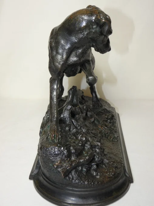 Bronze animalier "Braque à l'arrêt sur un lézard" j. Moigniez fonte ancie. 19ème