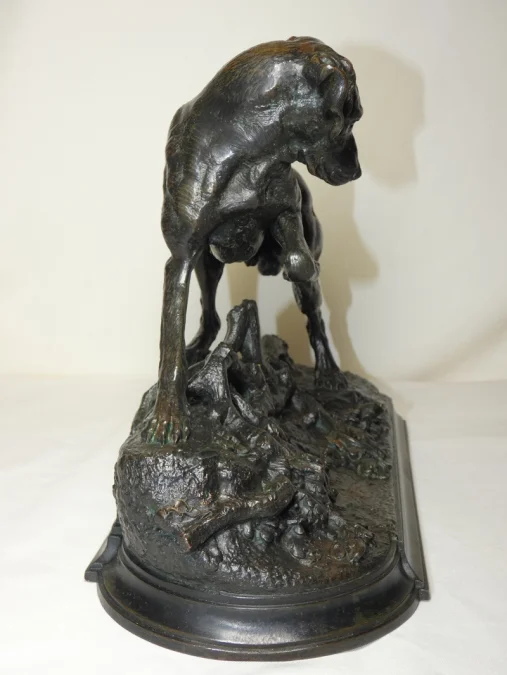 Bronze animalier "Braque à l'arrêt sur un lézard" j. Moigniez fonte ancie. 19ème