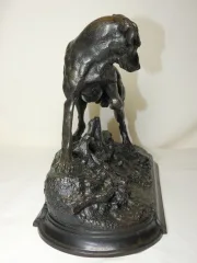Bronze animalier "Braque à l'arrêt sur un lézard" j. Moigniez fonte ancie. 19ème